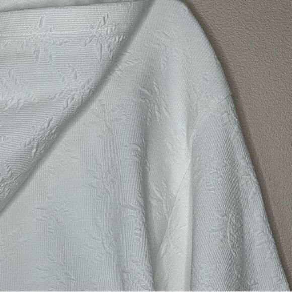 J. Valdi Palm Resort Wear White Full Zip Hooded Cinched Waist Tunic Swim Cover - Picture 10 of 16